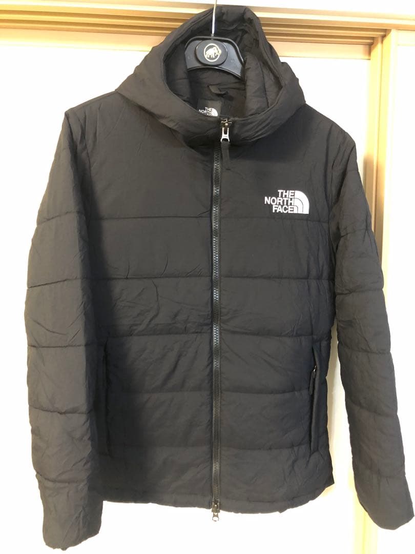 とも　　　ノースフェイス　トランゴパーカ　ブラック　綺麗