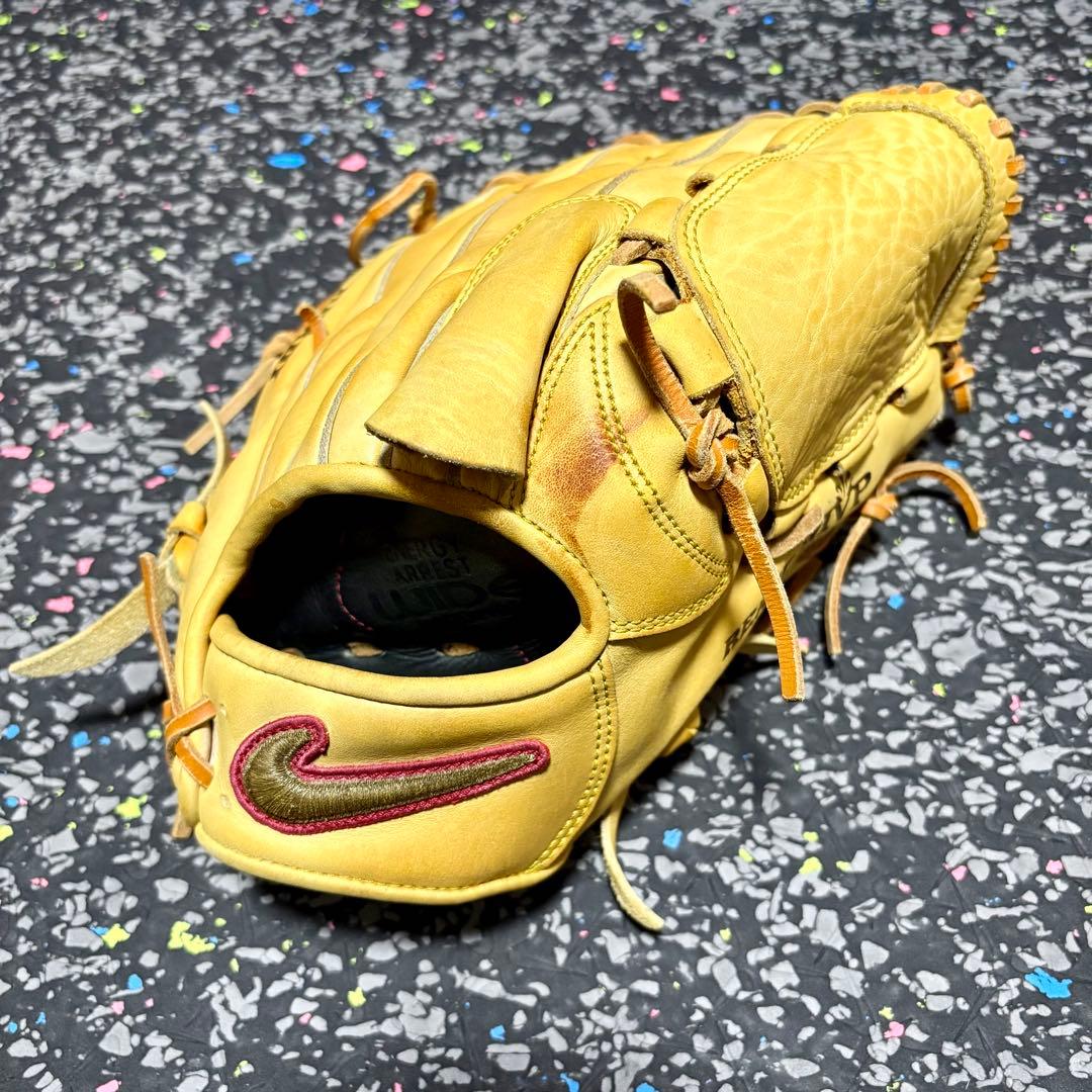 ナイキ NIKE 投手用 軟式用 グローブ ピッチャー Ready MVP 野球