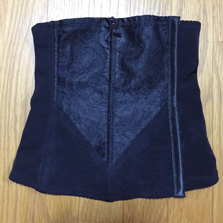 《まだ間に合う！冬をより楽しみたい人必見》ウエストニッパー