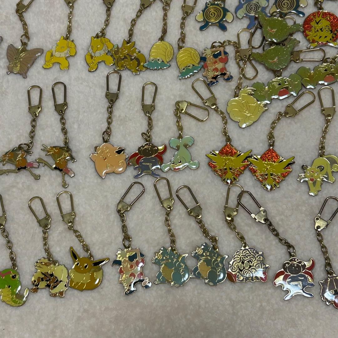 ポケモン　フィギュア　モンコレ　ポケモンキッズ　メタルキーホルダー　まとめ売り