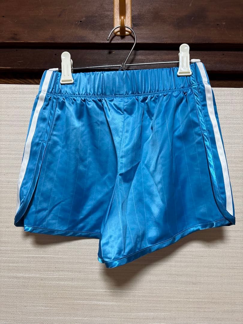 Sporty & Rich adidas ショートパンツ 青