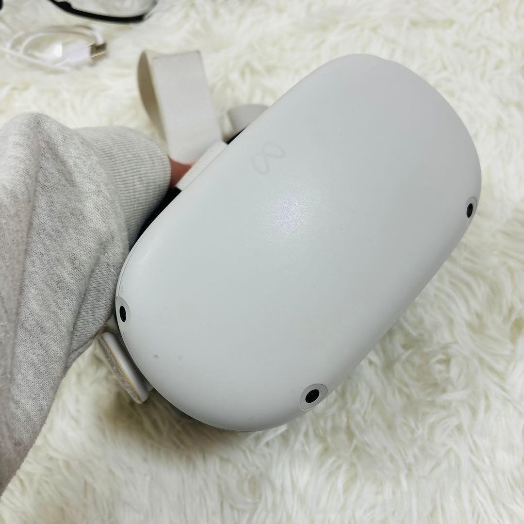 【おまけ付き】 Quest 2 VRヘッドセット