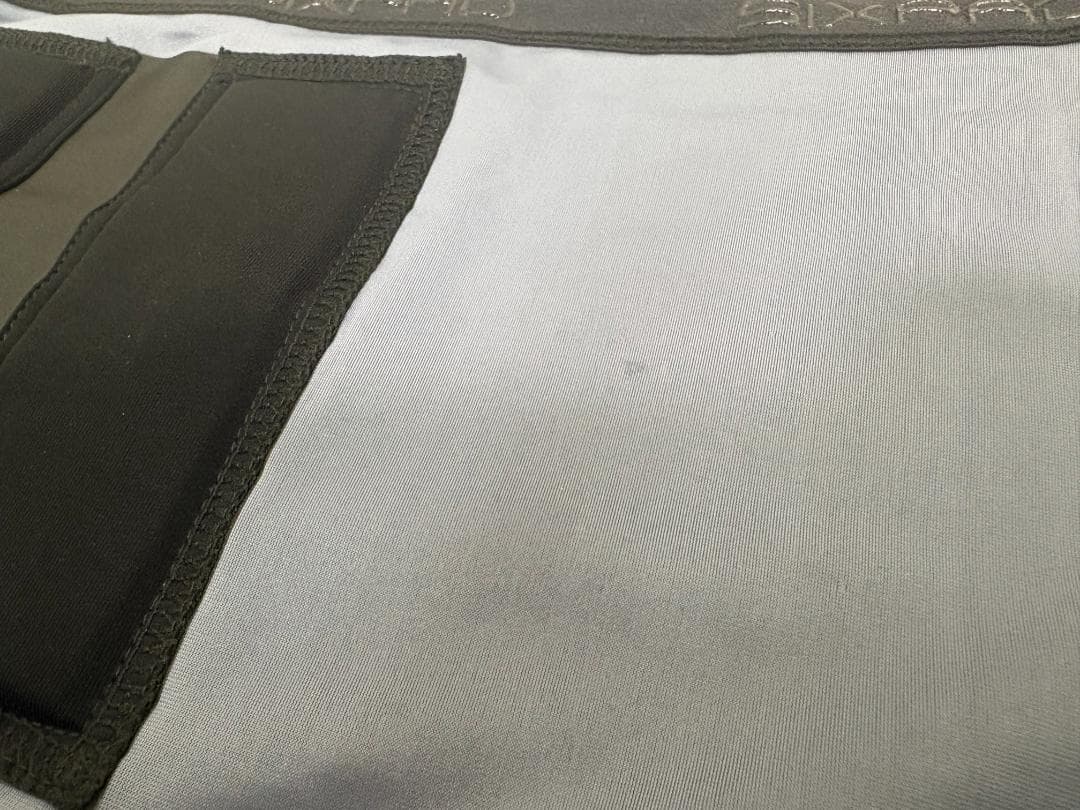 い*ま様 SIXPAD シックスパッド パワースーツライト アブズ Mサイズ