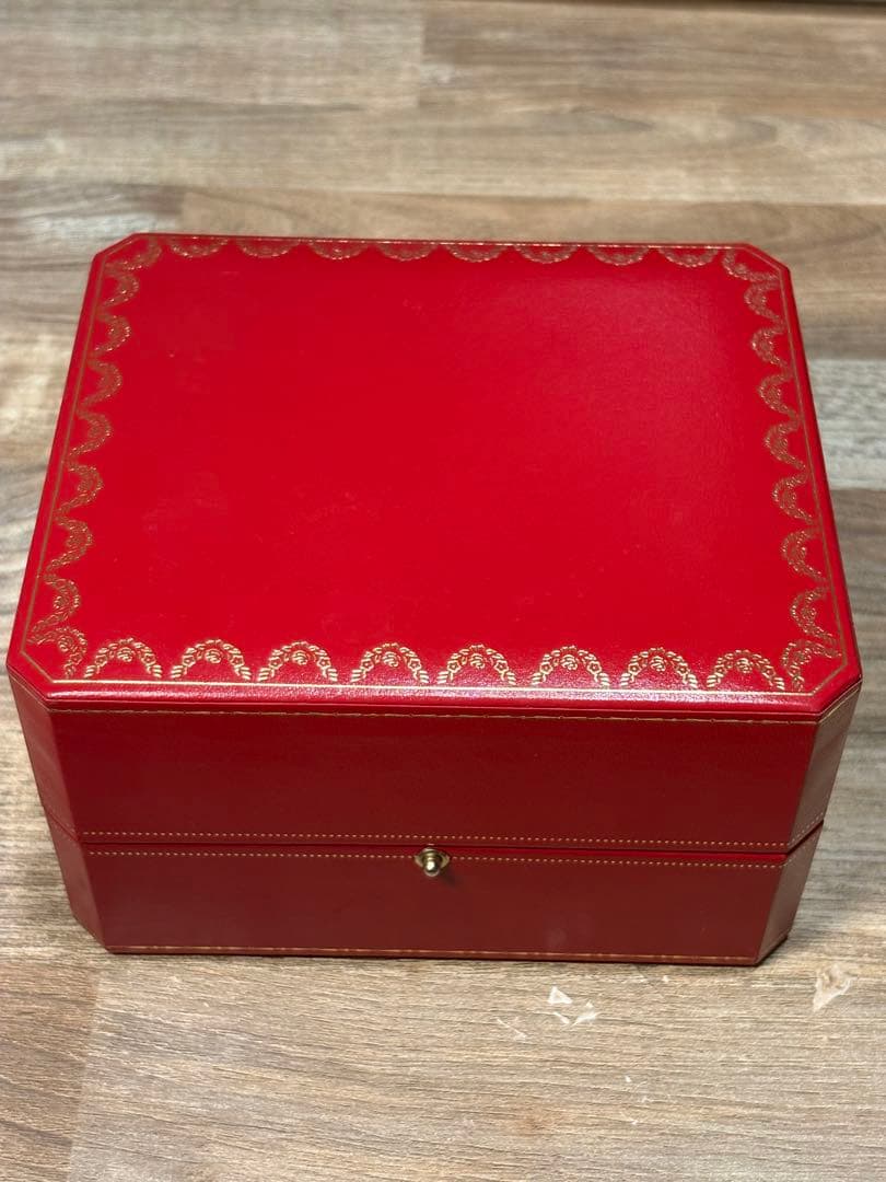 正規品　Cartier タンクフランセーズ　不動品　箱　説明書有り