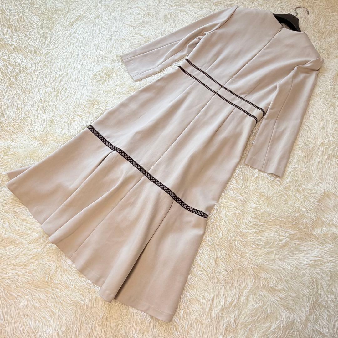 美品　CELFORD セルフォード　レース切替ワンピース　石原さとみさん着用