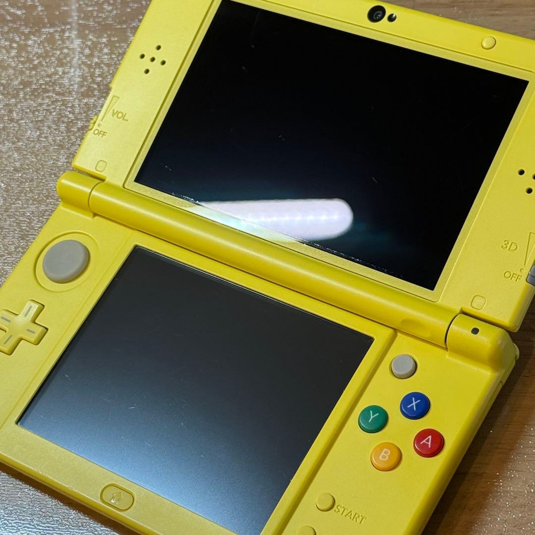 7-122 Newニンテンドー3DS LL ピカチュウ【イエロー】箱付き