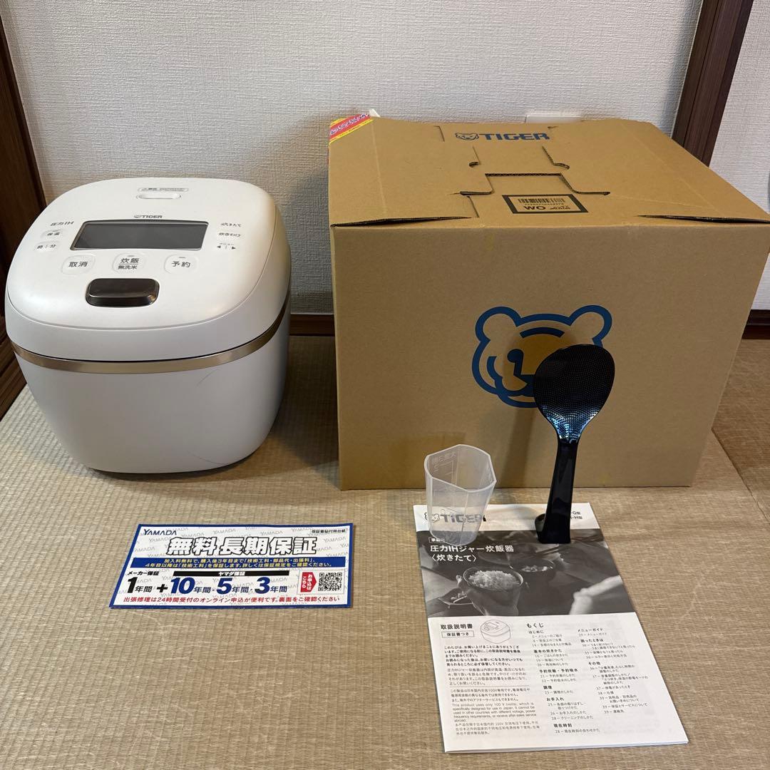 【３回のみ使用】タイガー　炊飯器　JRI-G180 1升炊 ホワイト　ご泡火炊き