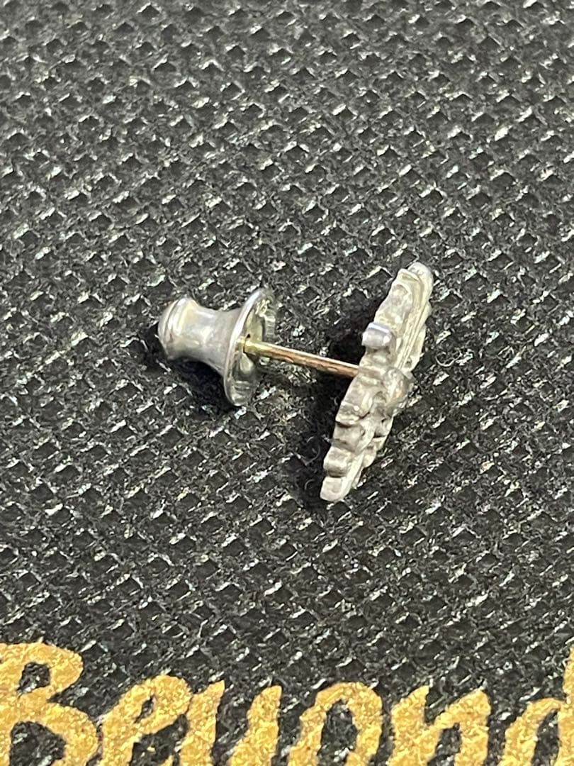 正規品レアークロムハーツピアス