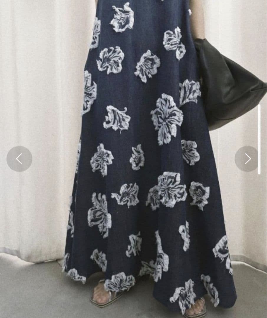 Ameri　FLOWER CUT JACQUARD DENIM DRESS