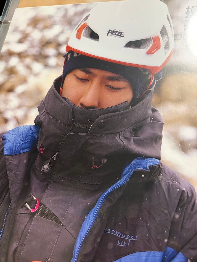 特価　王一博 カードバインダー＋カード入　リフィル50枚分付 アルバム　写真集