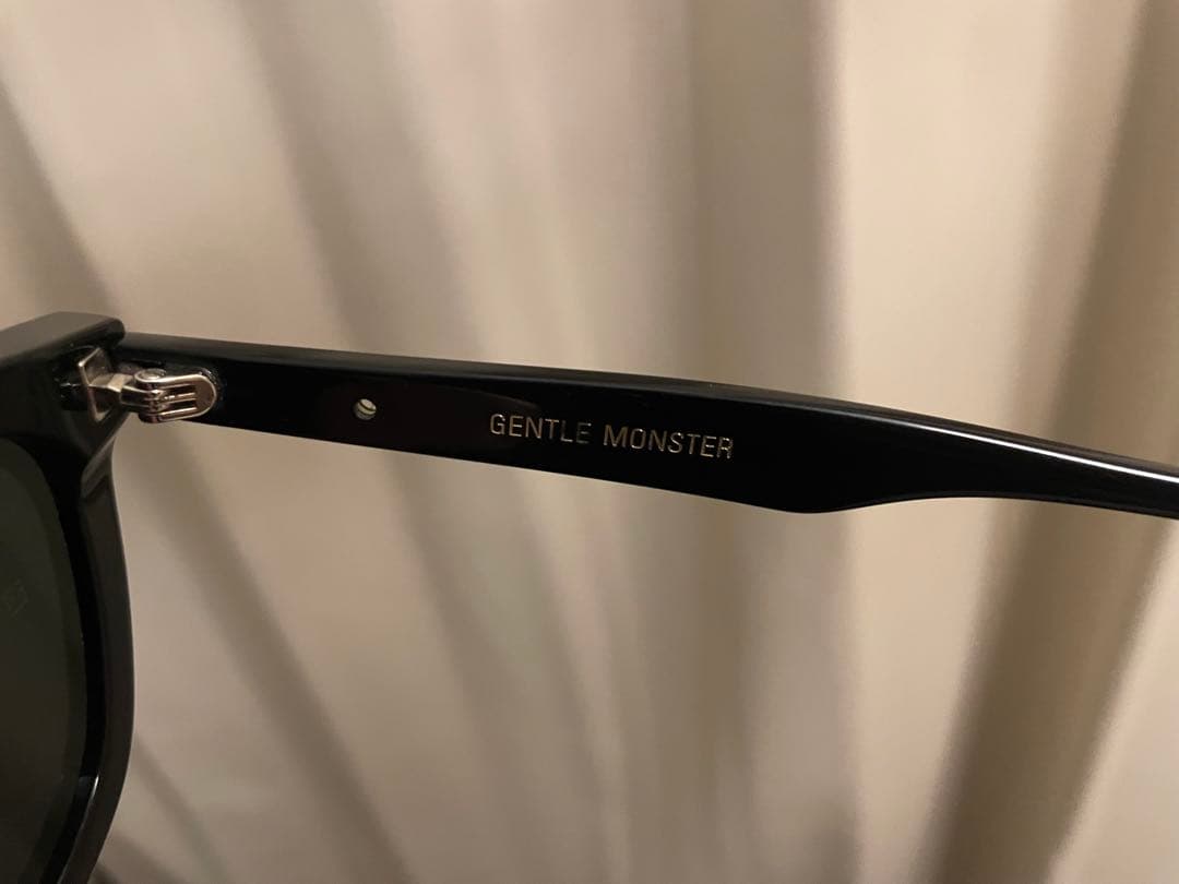 GENTLE MONSTER LILT ブラック サングラス