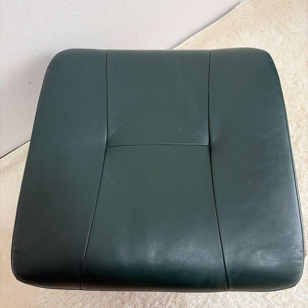 カリモク オットマン スツール 本革 木製脚　グリーン