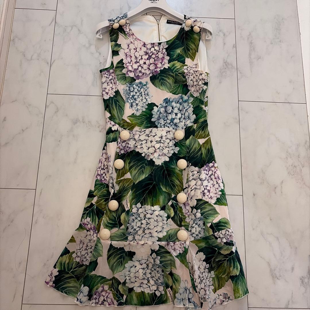 DOLCE & GABBANA アジサイ柄 ノースリーブワンピース