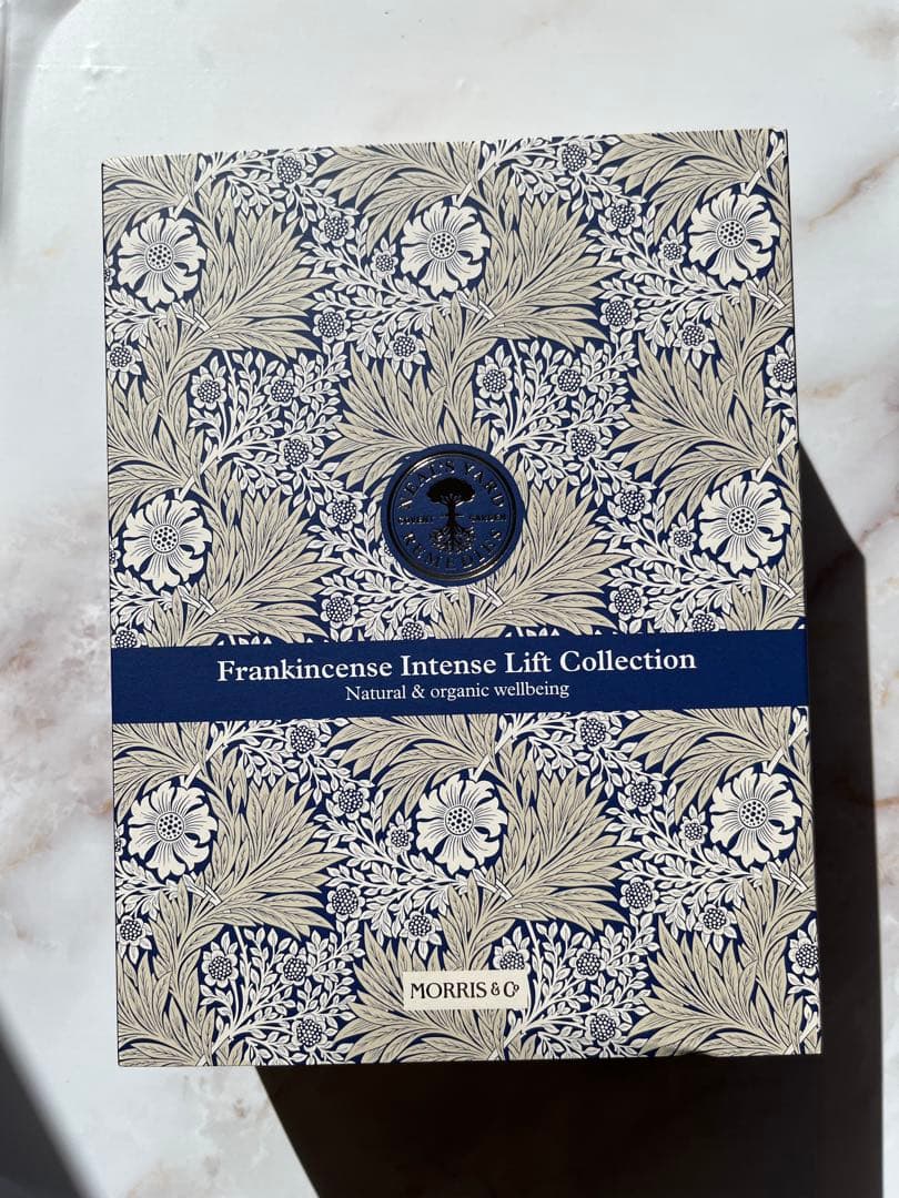 ニールズヤードレメディーズ フランキンセンス インテンス リフトコレクション