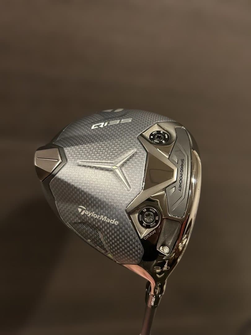テーラーメイド　Qi35 LS ドライバー　9度 純正シャフト　ヘッドカバー付き