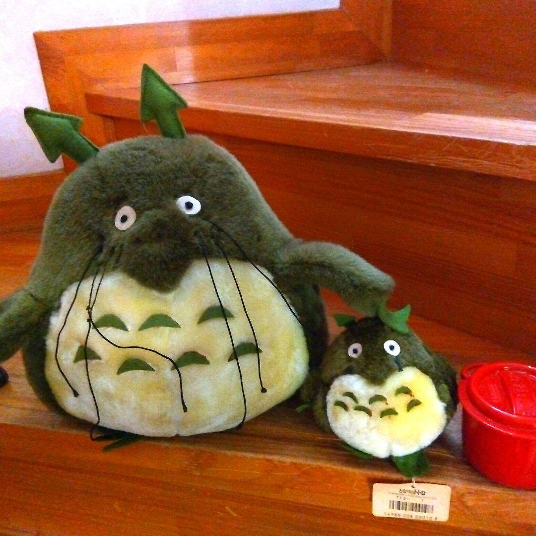昭和レトロ　博物館に展示も。37年前のジブリビンテージトトロぬいぐるみ 大小ペア