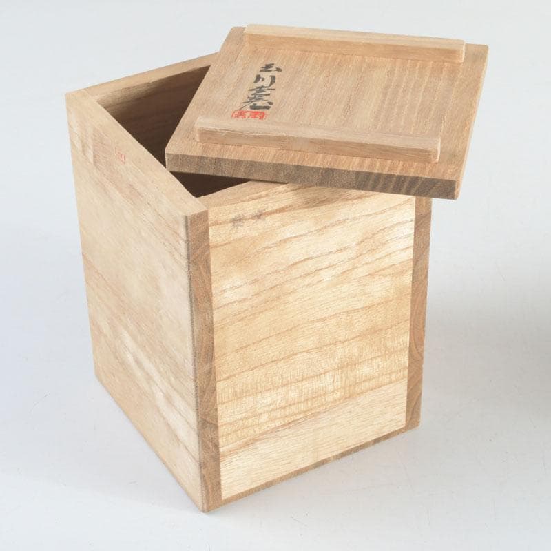 煎茶道具　鎚起銅器　玉川堂造　鋲打　葉文　茶筒　共箱　C　9428