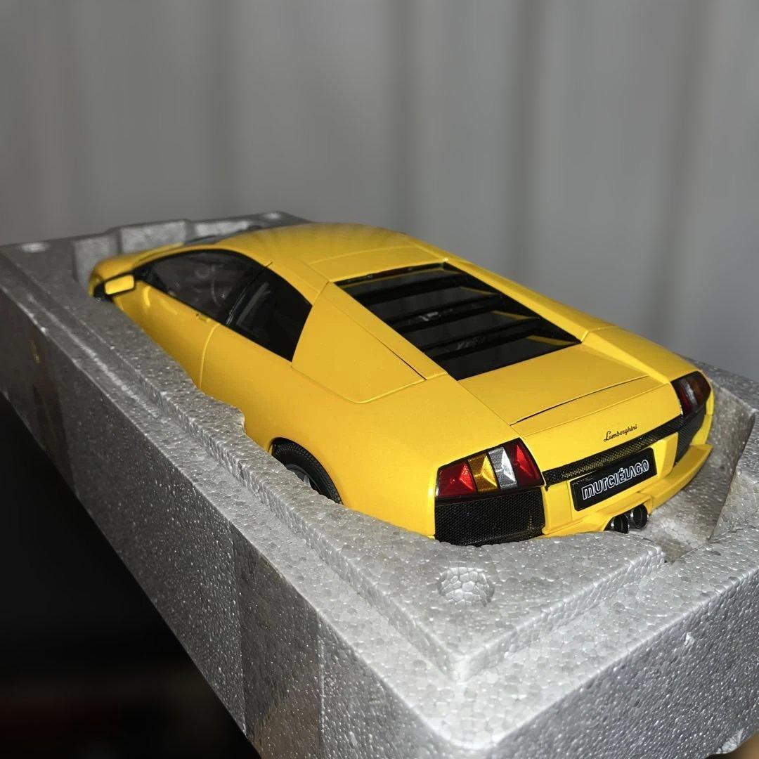 【絶版】オートアート　1/12 Lamborghini Murciélago