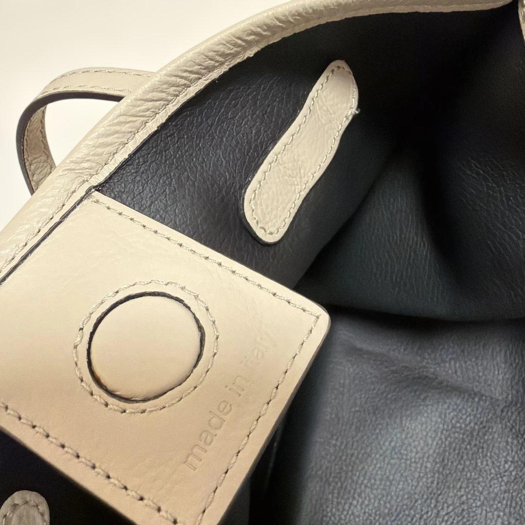 Gianni Chiarini マルチェッラM ジャンニキアリーニ　ベージュ