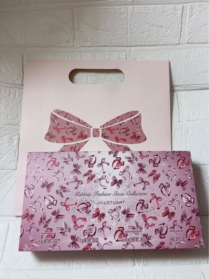 ジルスチュアート　クリスマスコフレ　2025