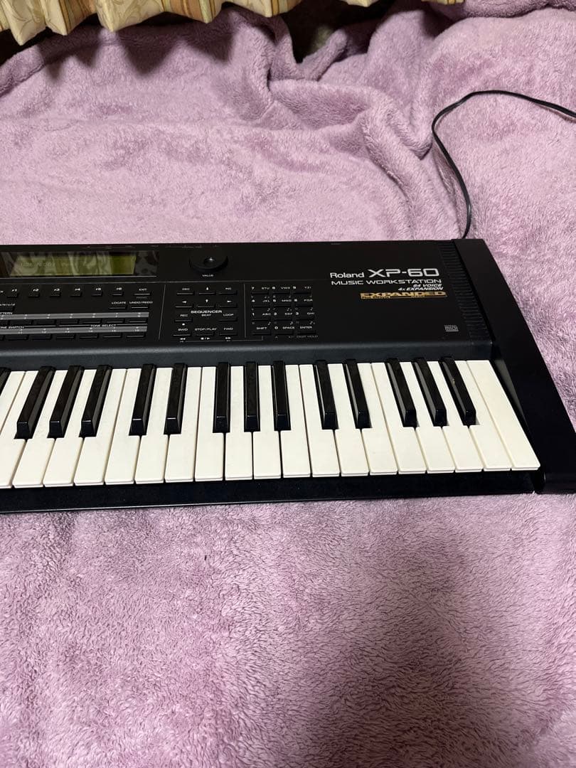 Y*A様 破損あり中古Roland ローランド XP-60 シンセサイザー キー
