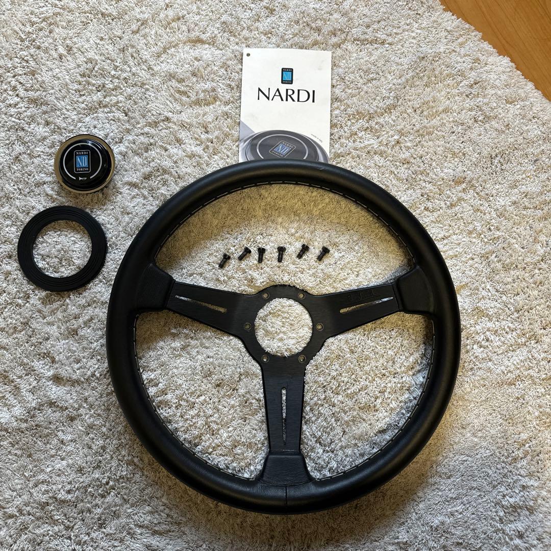 ナルディ　クラシック　フラット　34パイ ブラック