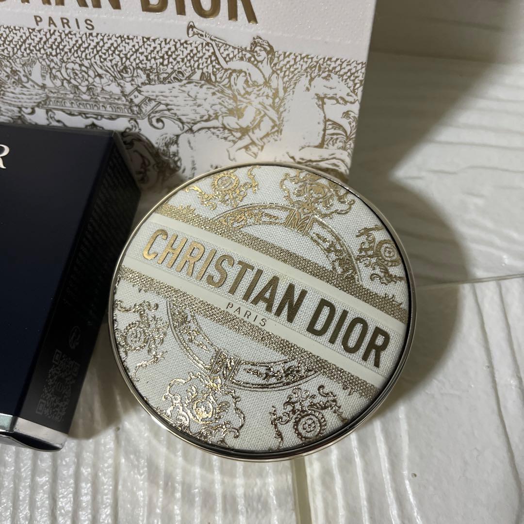 ディオール　ディオールスキン フォーエヴァー クッション ケース チュイルリー