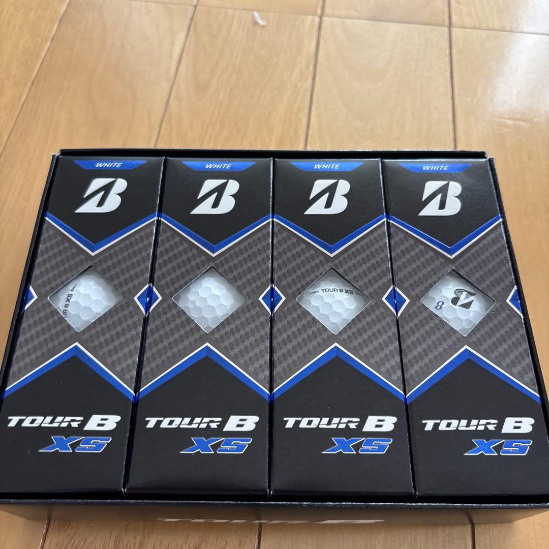 ひ*い様 ブリヂストン TOUR B X5 ゴルフボール 2箱　新品