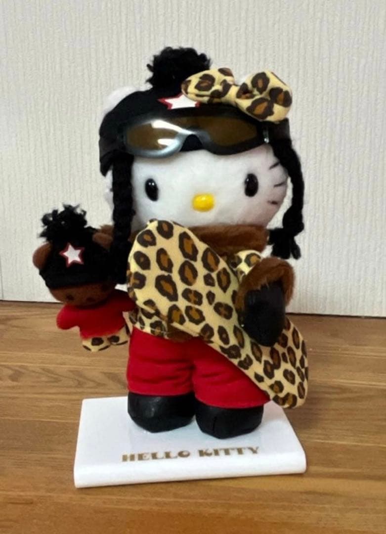 激レア⭐️ハローキティ ヒョウ柄スノボー　ぬいぐるみ