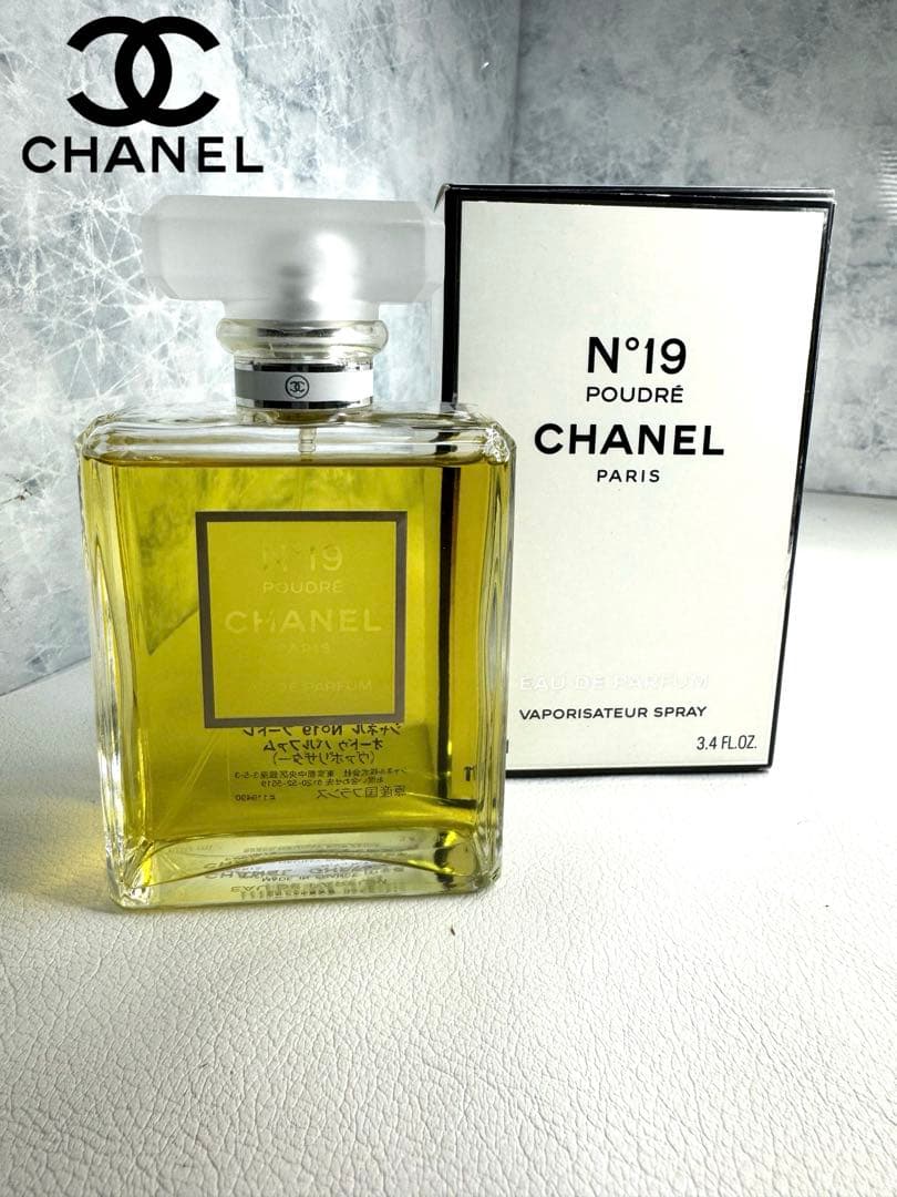 CHANEL N°19 プードレ 100ml 箱付・国内正規品