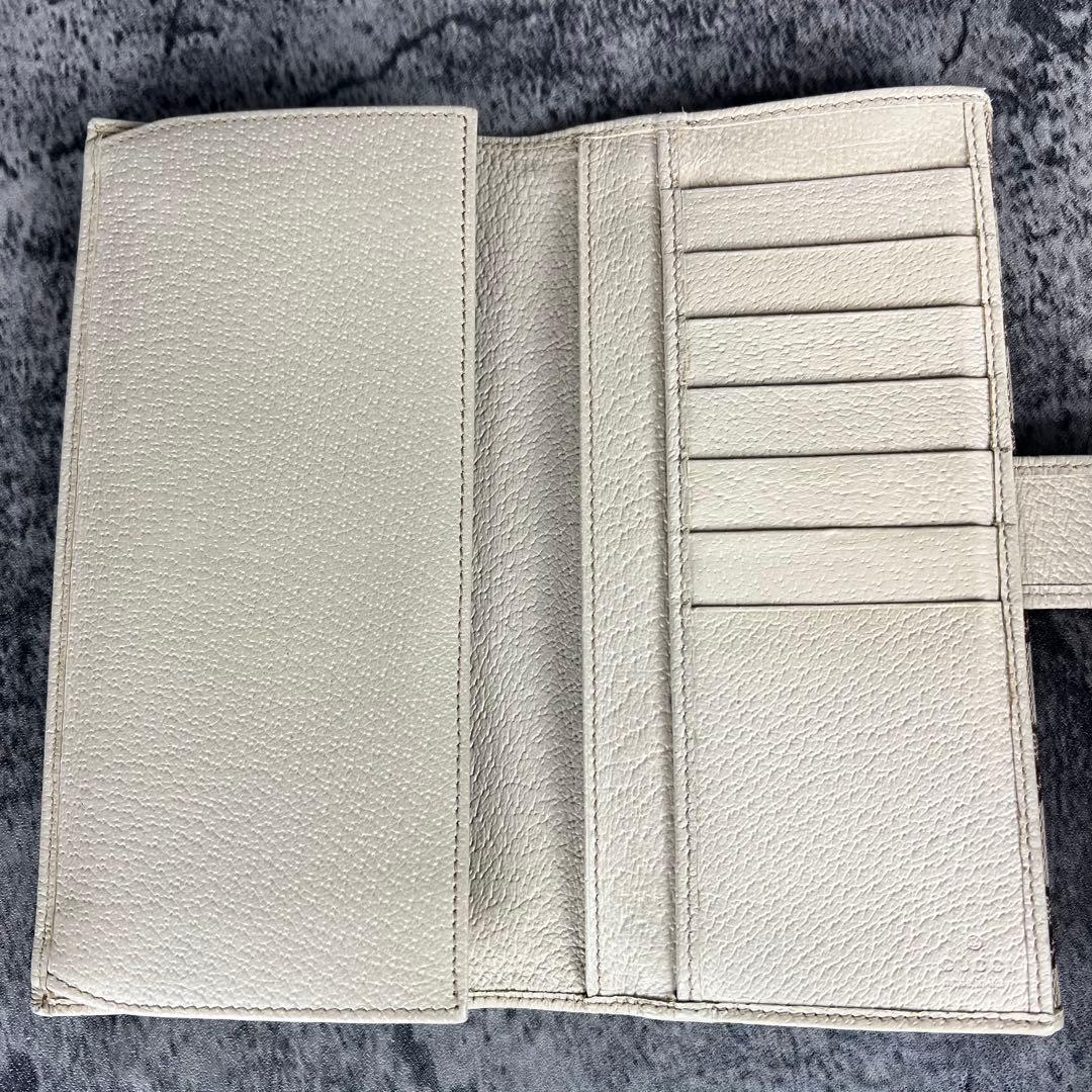 GUCCI GG柄 キャンバス×レザー Wホック長財布 金具