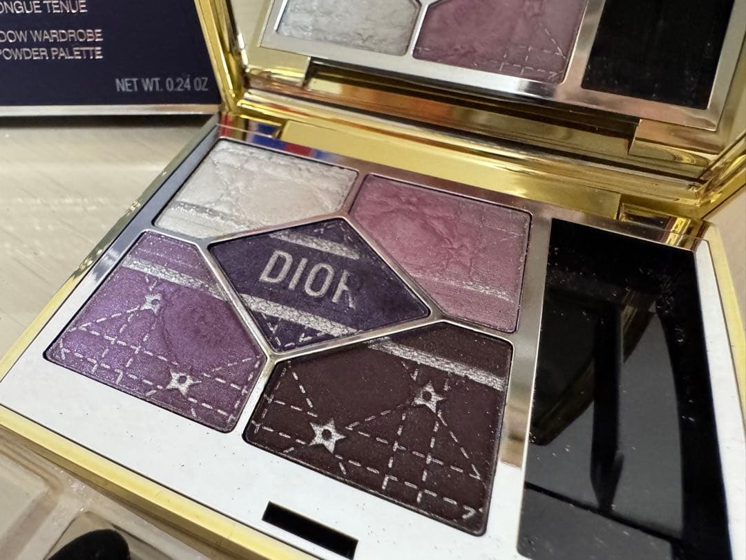 【中古】ディオール　2025 限定　アイシャドウ　912 プラムパレード