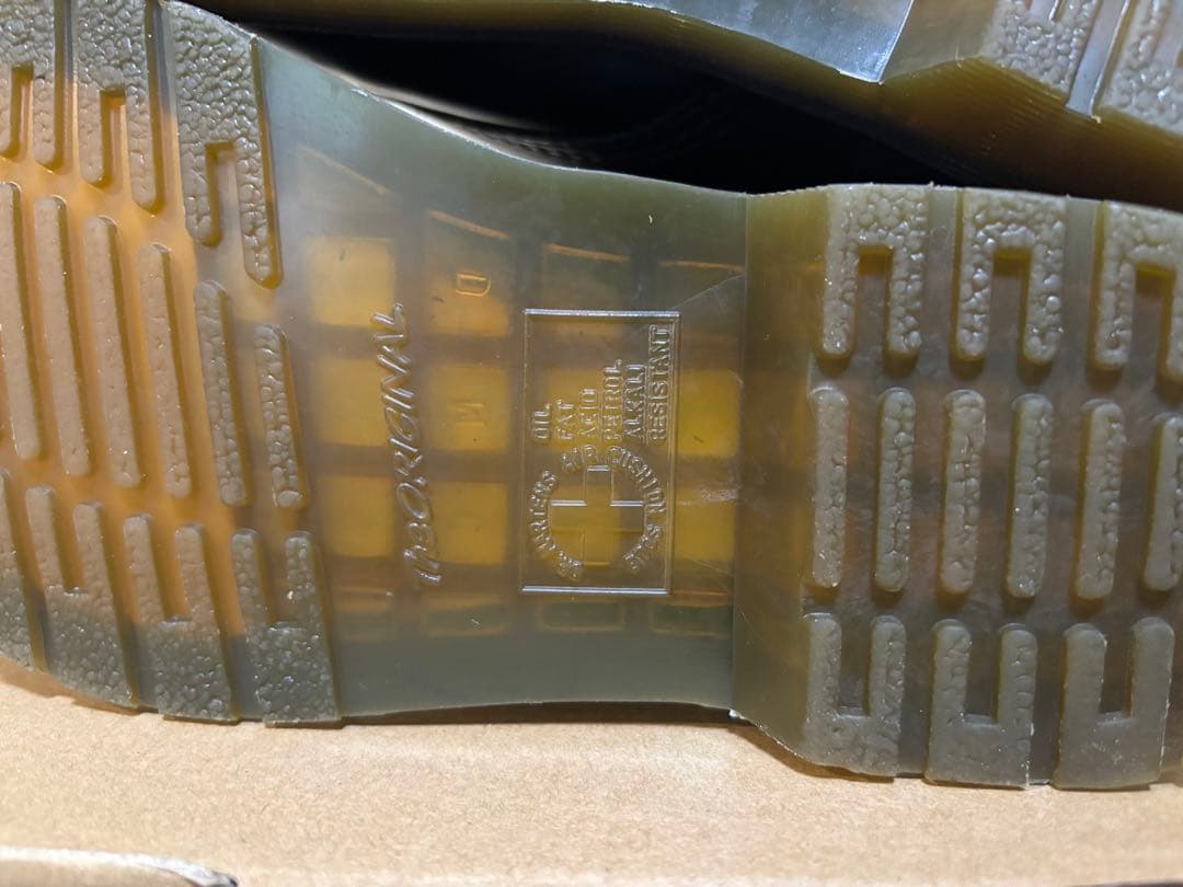 Dr. Martens 6ホール ブーツ（UK6／EU39）