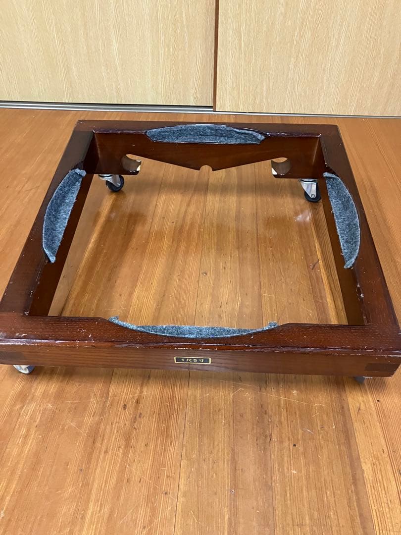 和太鼓 浅野太鼓 1尺5寸四角台座(キャスター付き) 破損あり