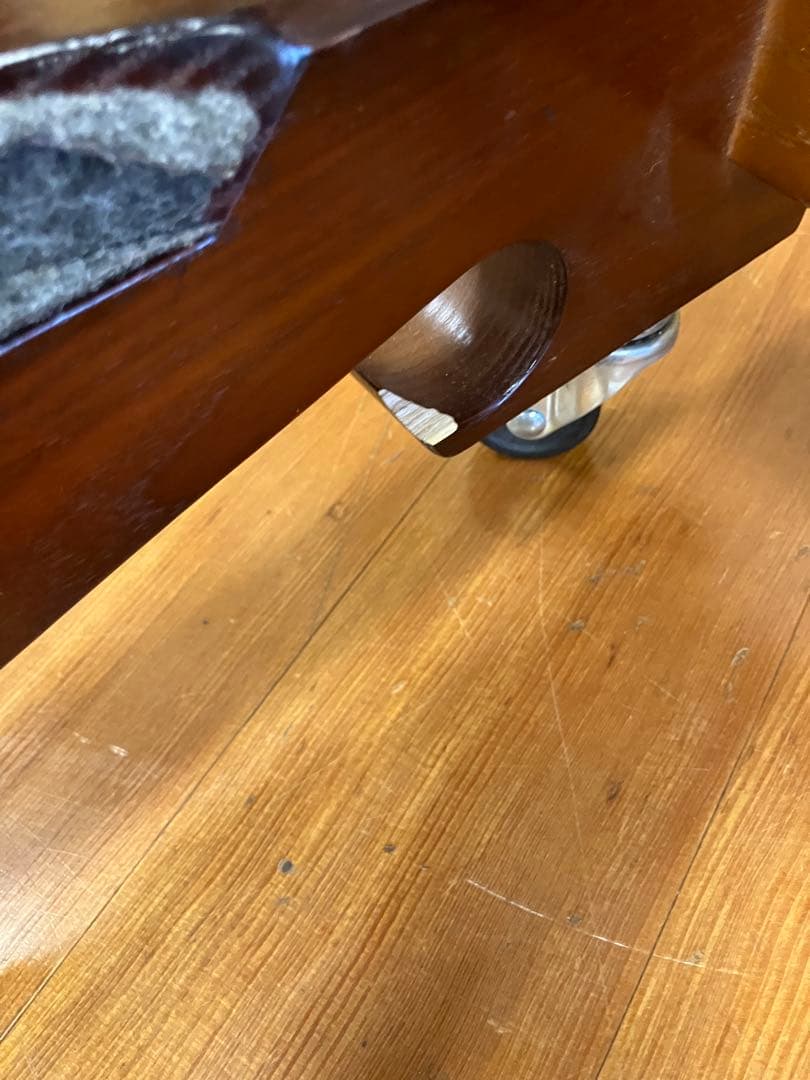 和太鼓 浅野太鼓 1尺5寸四角台座(キャスター付き) 破損あり