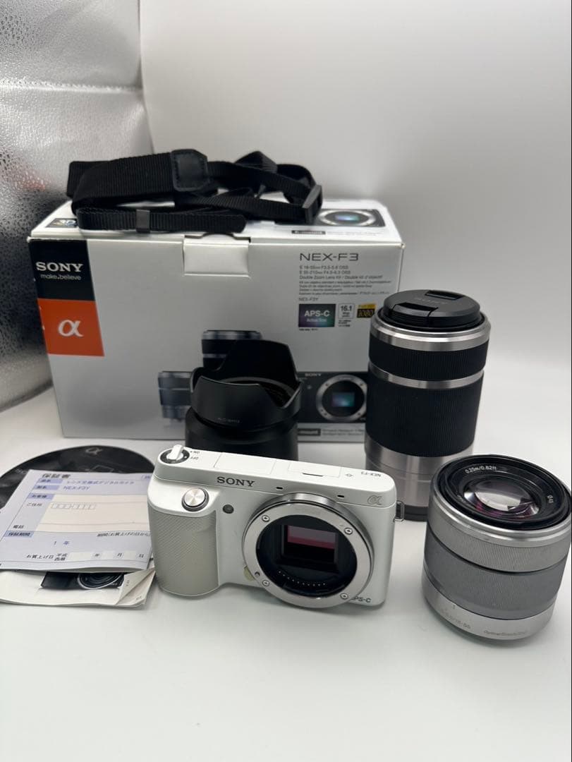 SONY ミラーレス一眼　α NEX-F3Y カメラ　ソニー