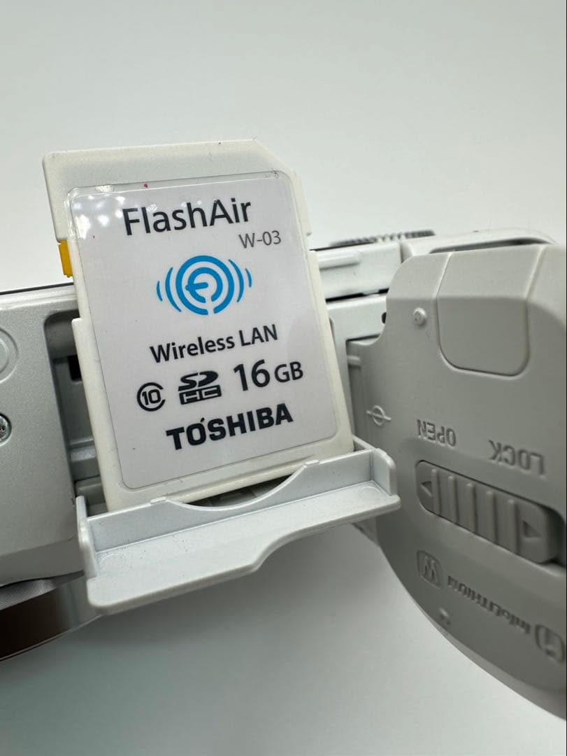 SONY ミラーレス一眼　α NEX-F3Y カメラ　ソニー