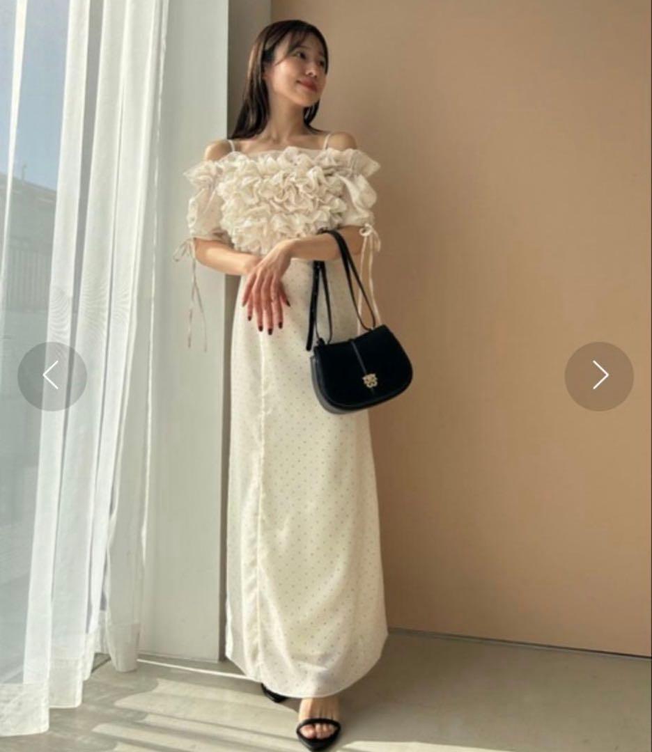 【美品】SNIDEL スナイデル ボリュームラッフルフリルプリントワンピース0