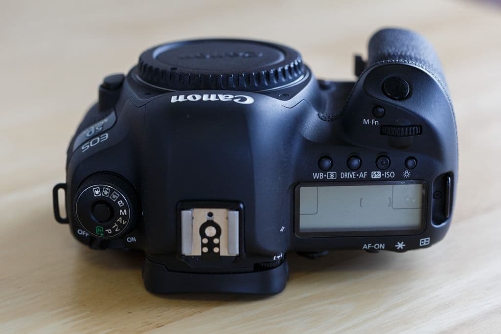 Canon EOS 5D Mark IV 本体