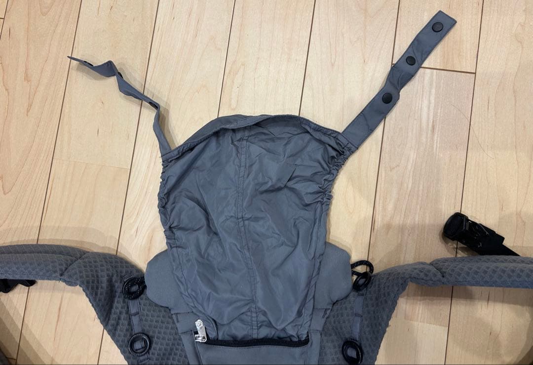 エルゴベビー　OMNI breeze 抱っこ紐　グラファイトグレー