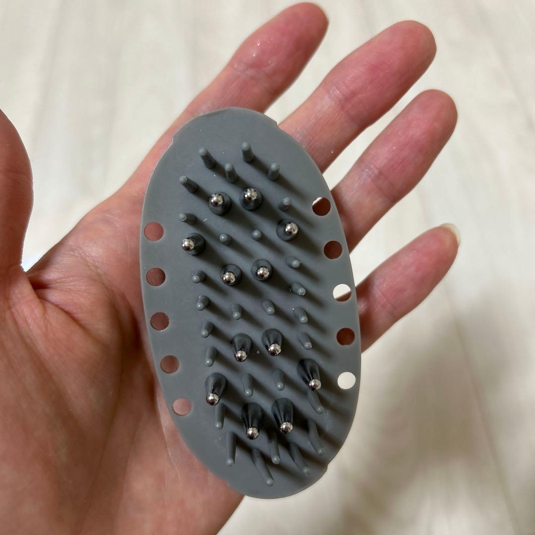 《安値》mysé スカルプブラシ 充電器付き グレー