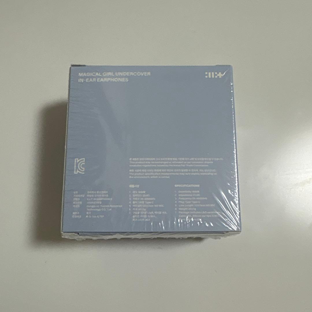 ILLIT アルバム bomb MAGIC BOMB イヤモニ