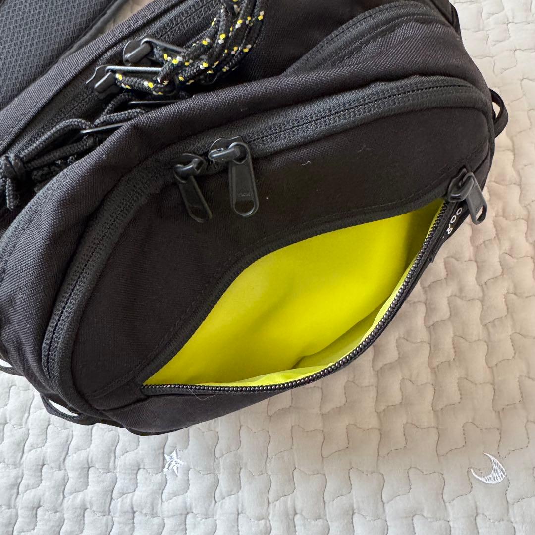 Hugoo ヒップシート 黒 CORDURA素材