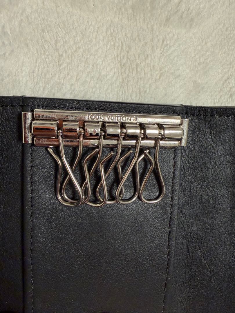 ルイヴィトン　6連キーケース　M14825 オールブラック