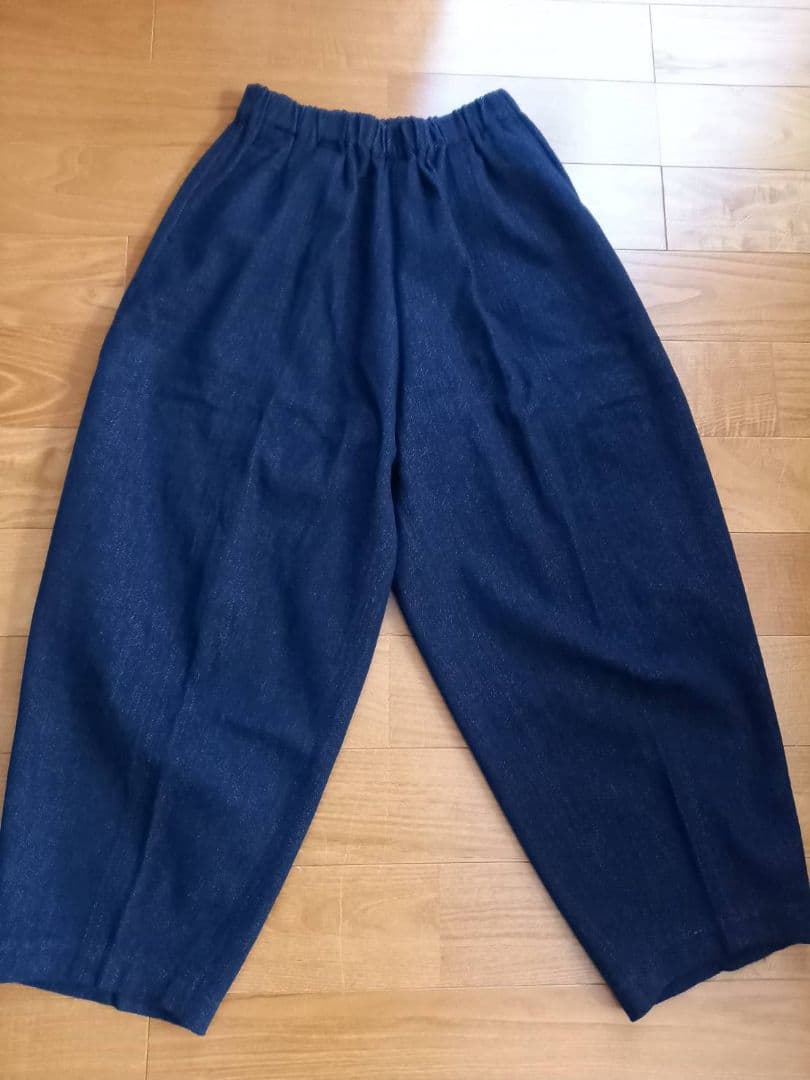 新品・未使用　Babaghuri　ババグーリ　バルーンパンツ