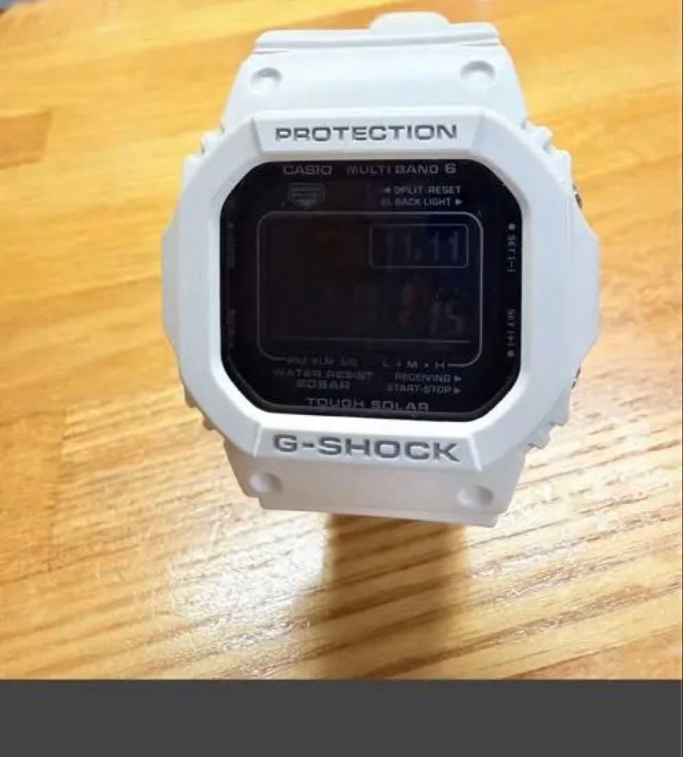 G-SHOCK デジタル腕時計 ホワイト　ソーラー