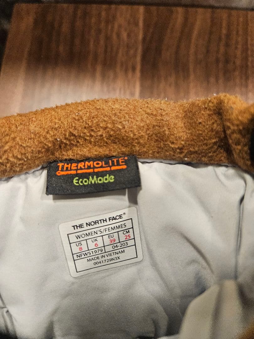 ザノースフェイスNuptse Bootie Wool NF51979