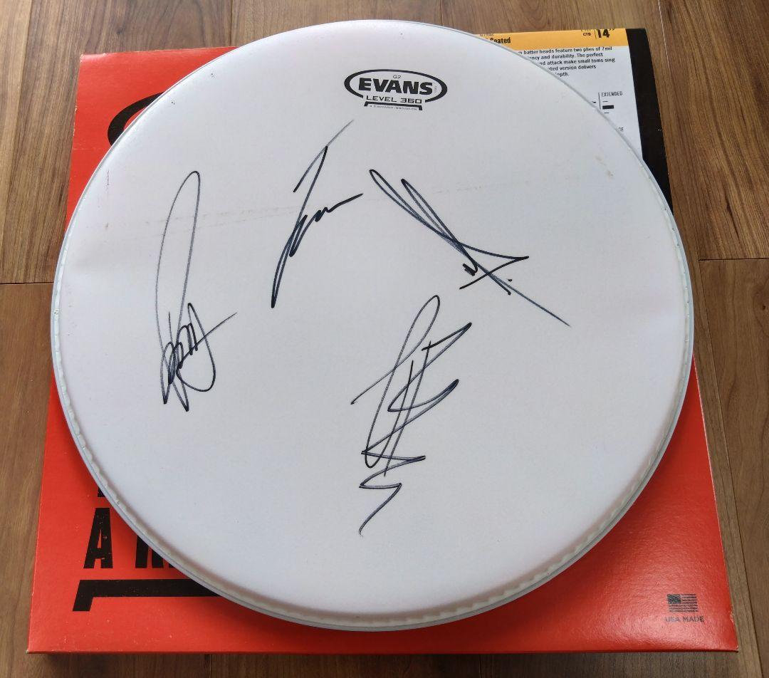 BFMV ブレッド・フォー・マイ・バレンタイン サイン入り ドラムヘッド