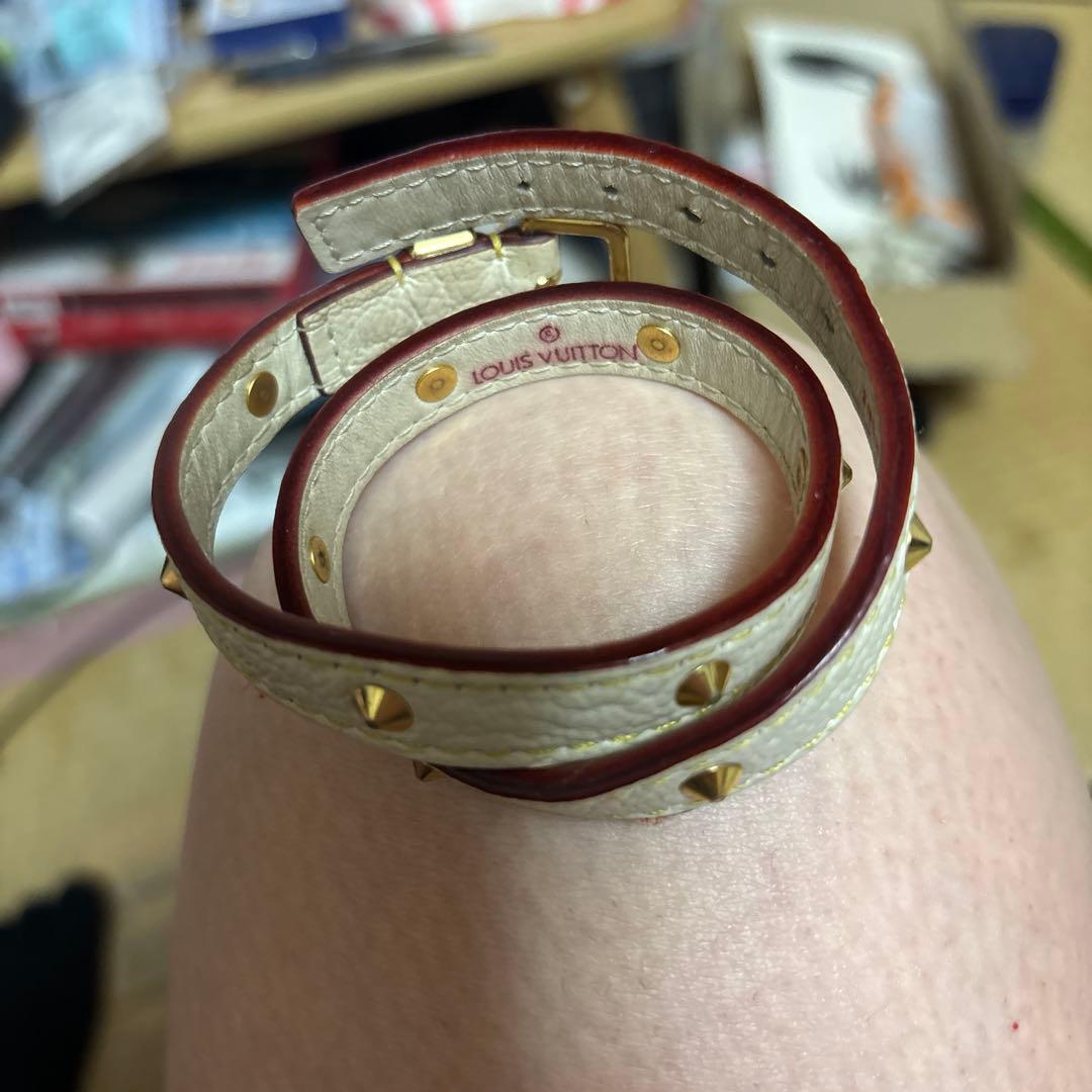 美品です！LOUIS VUITTON スタッズ付きバングル