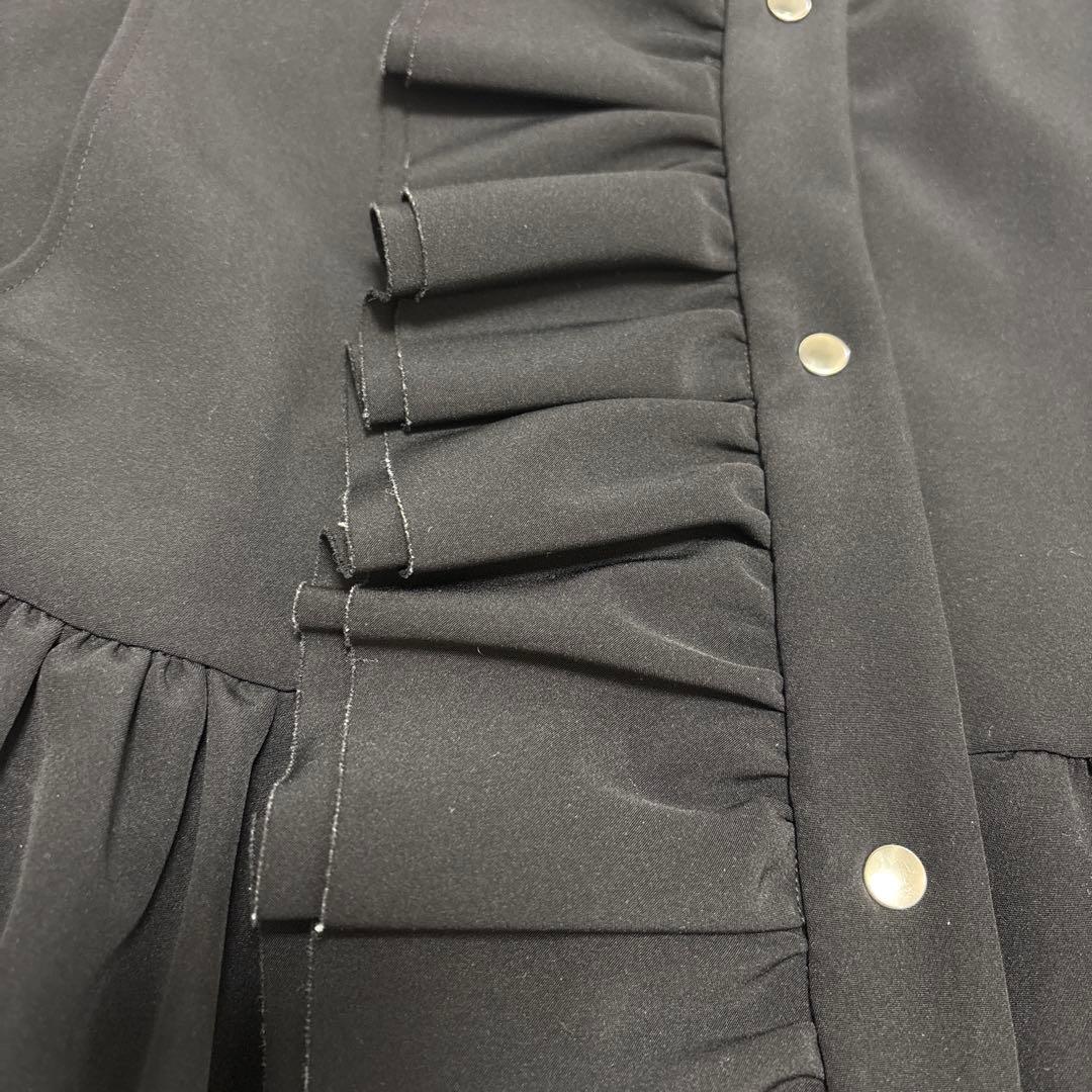 yori ヨリ ダブルクロスフリルジレ ブラック 38